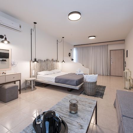 Eva Mare Hotel & Suites - Adults Only Agia Pelagia  Exterior foto