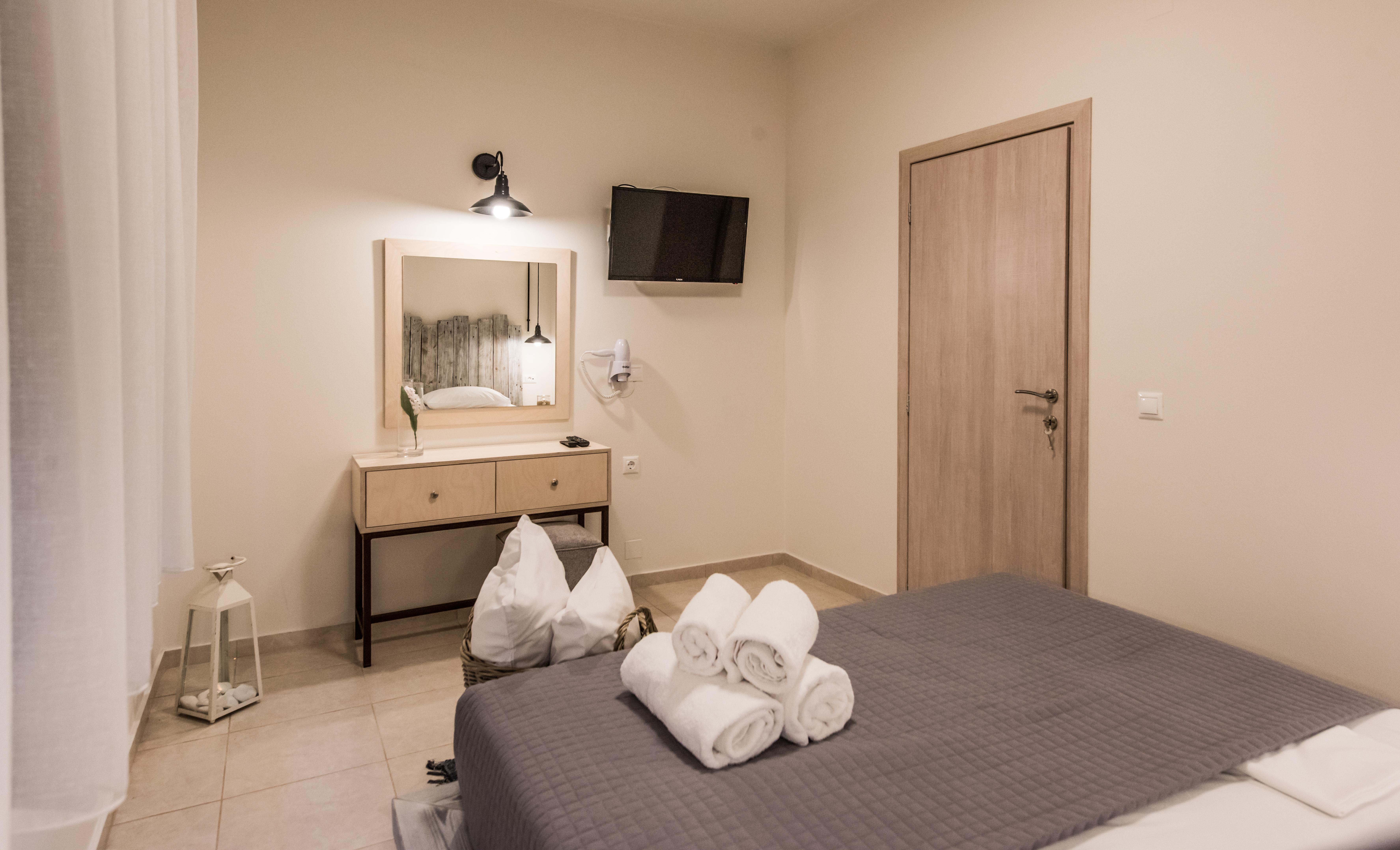 Eva Mare Hotel & Suites - Adults Only Agia Pelagia  Exterior foto